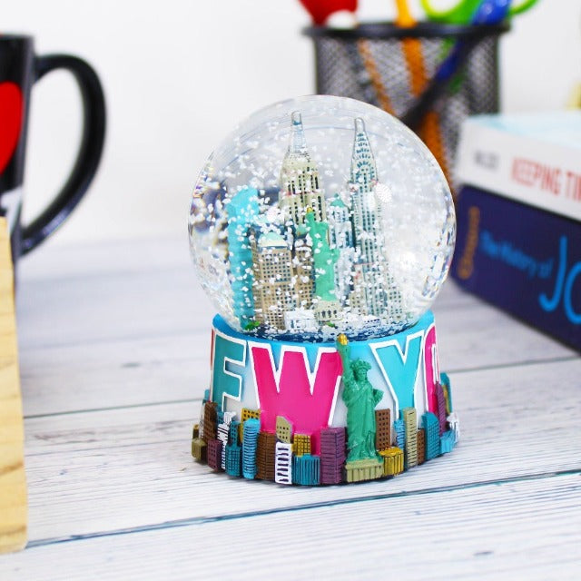 Pastel "NEW YORK" Skyline Snow Globe (2 Sizes)